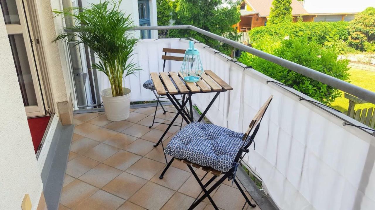 Ferienwohnung Achtern Diek, Inklusive Strandkorb Und Stellplatz Rostock Zewnętrze zdjęcie