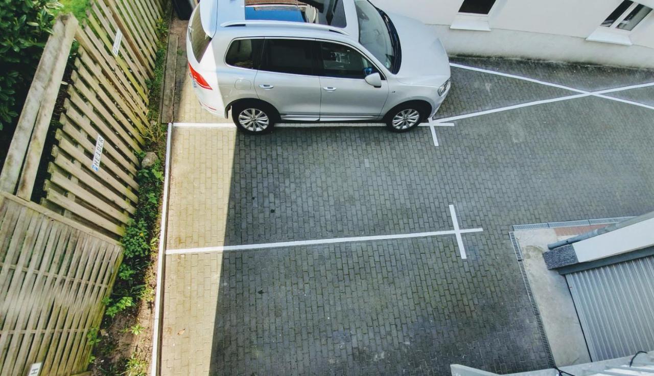 Ferienwohnung Achtern Diek, Inklusive Strandkorb Und Stellplatz Rostock Zewnętrze zdjęcie